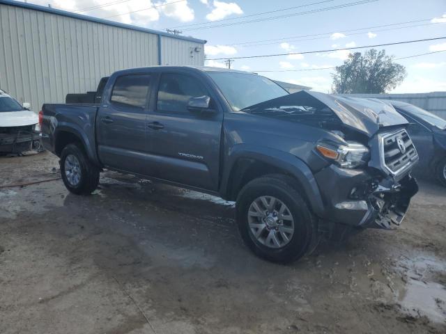 VIN 5TFAZ5CN1HX040007 2017 Toyota Tacoma, Double Cab no.4