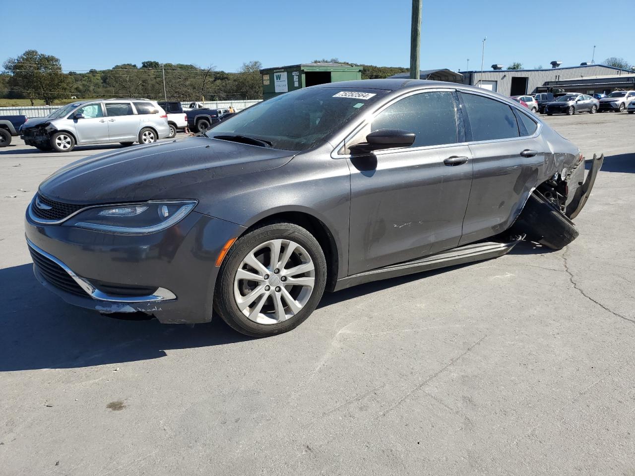  Salvage Chrysler 200