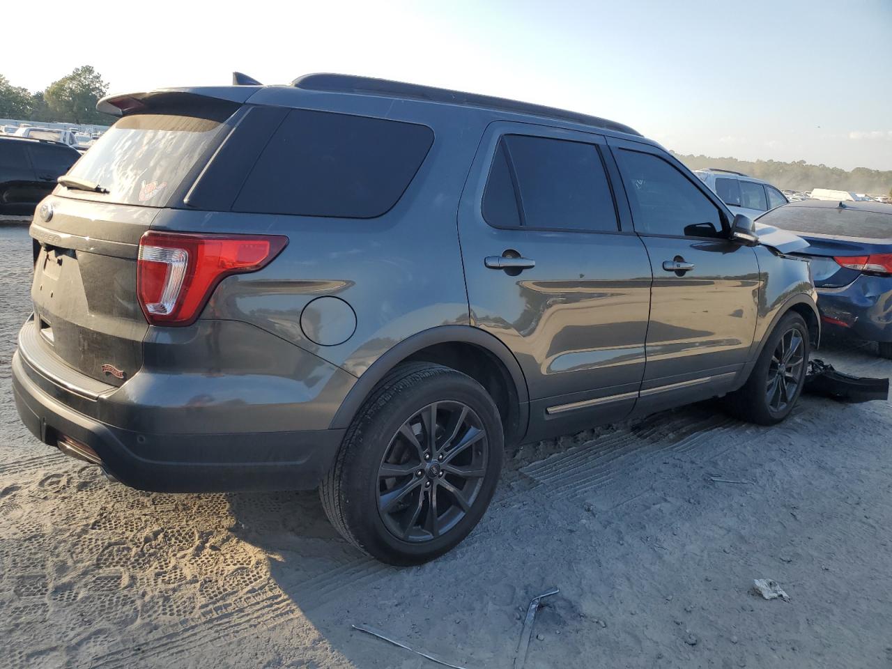 Lot #3042061219 2018 FORD EXPLORER X