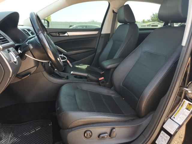 2015 VOLKSWAGEN PASSAT S - 1VWAT7A32FC049802
