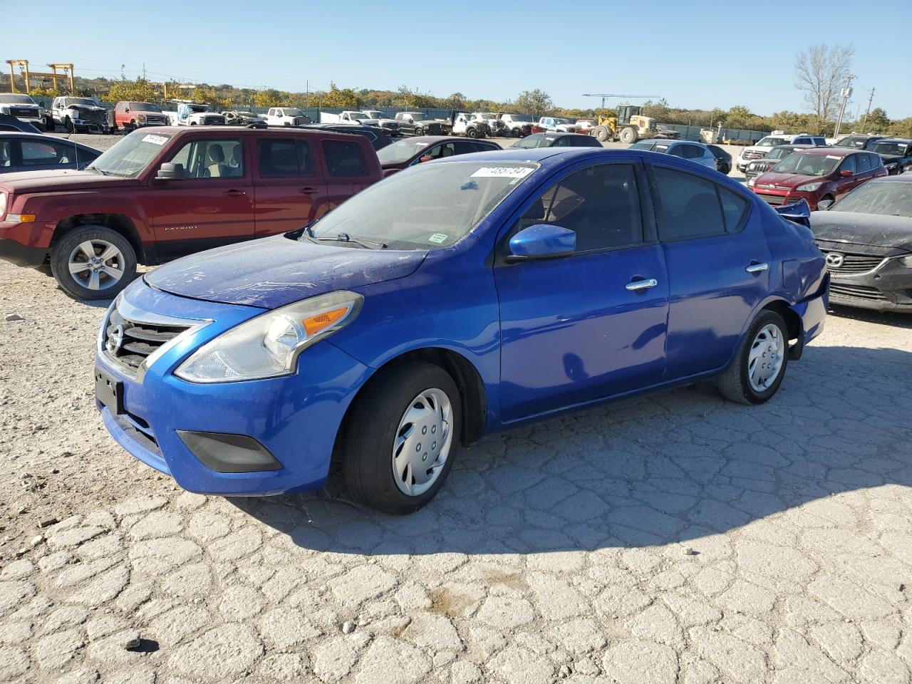 Lot #2936034555 2015 NISSAN VERSA S