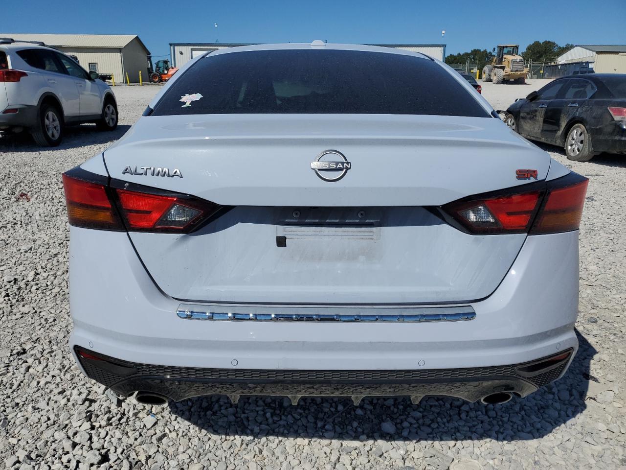 Lot #2979406728 2023 NISSAN ALTIMA SR