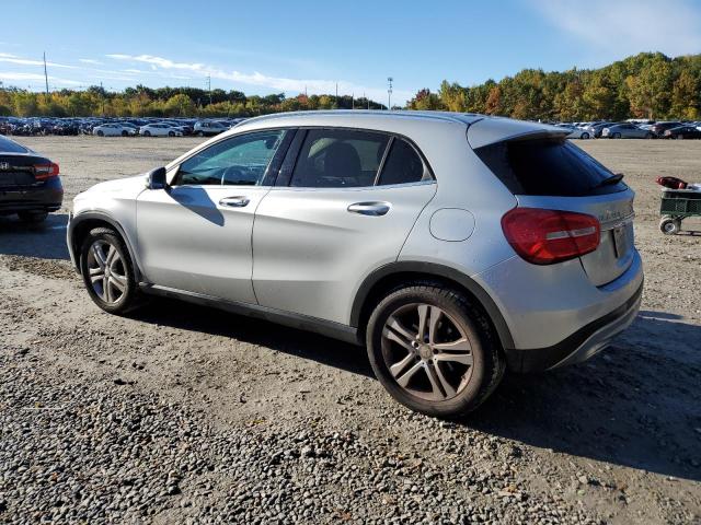 VIN WDCTG4GB7FJ126893 2015 MERCEDES-BENZ GLA-CLASS no.2