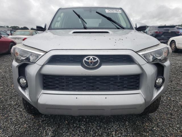 2015 TOYOTA 4RUNNER SR - JTEBU5JR1F5253388