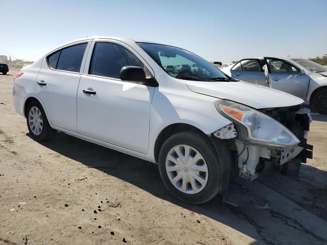 VIN 3N1CN7AP3FL820428 2015 NISSAN VERSA no.4