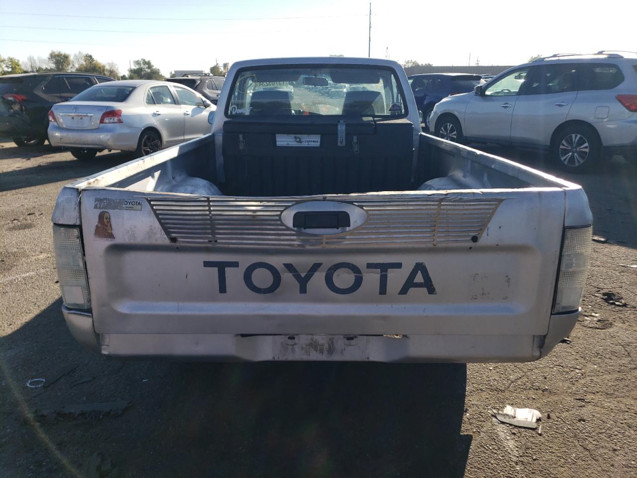 Lot #2952906798 1991 TOYOTA PICKUP 1/2