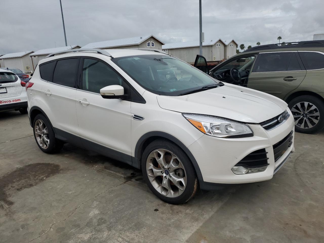 Lot #2928200743 2016 FORD ESCAPE TIT