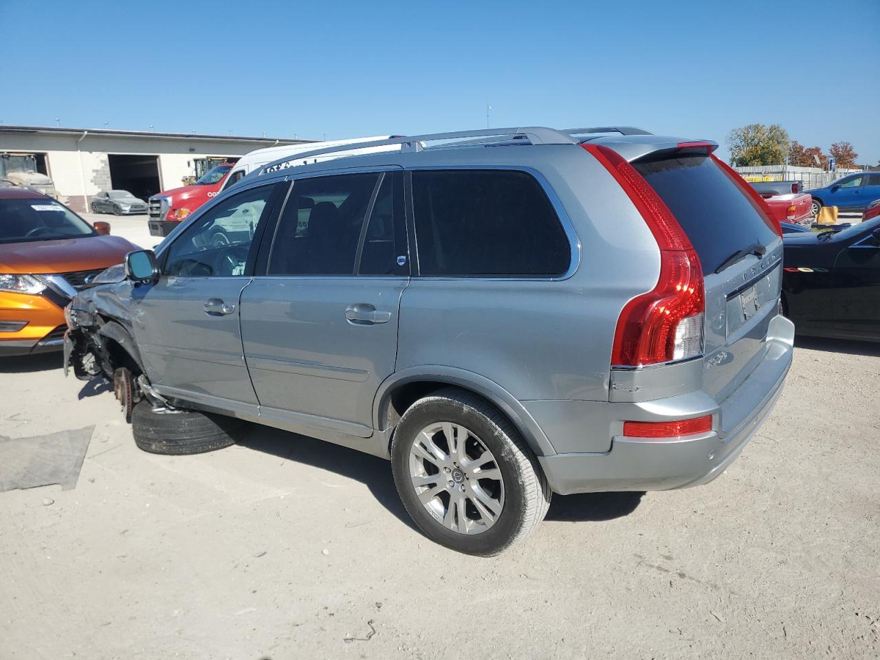 Lot #2921518632 2014 VOLVO XC90 3.2