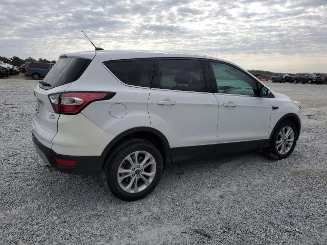 2017 FORD ESCAPE SE - 1FMCU0GD5HUD34440