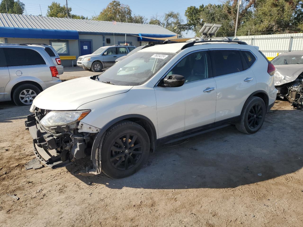 Lot #2969940152 2017 NISSAN ROGUE S