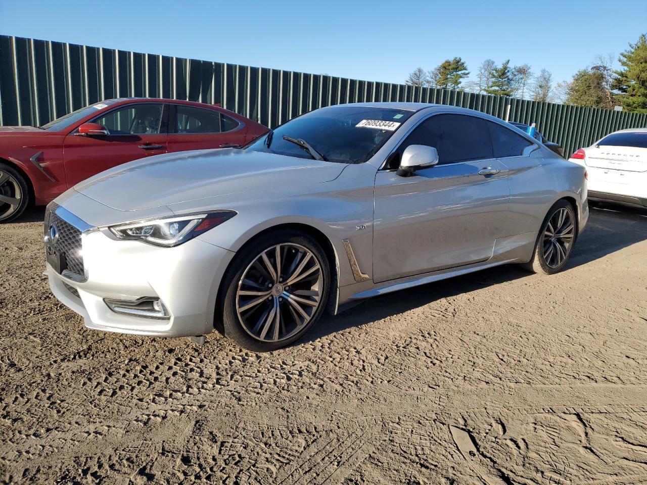 INFINITI Q60 LUXE 300