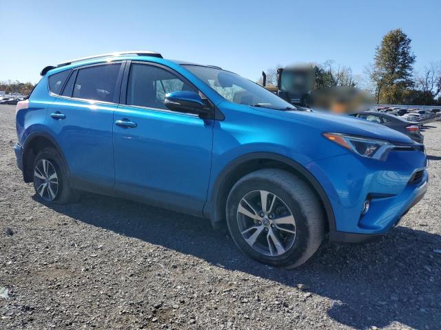 VIN JTMRFREV7JJ226904 2018 Toyota RAV4, Adventure no.4