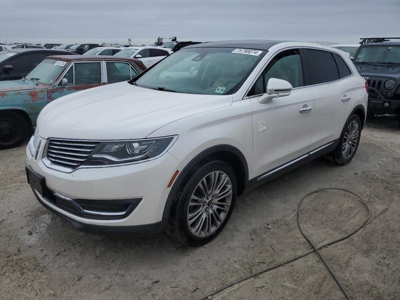 Lot #2996566684 2017 LINCOLN MKX RESERV