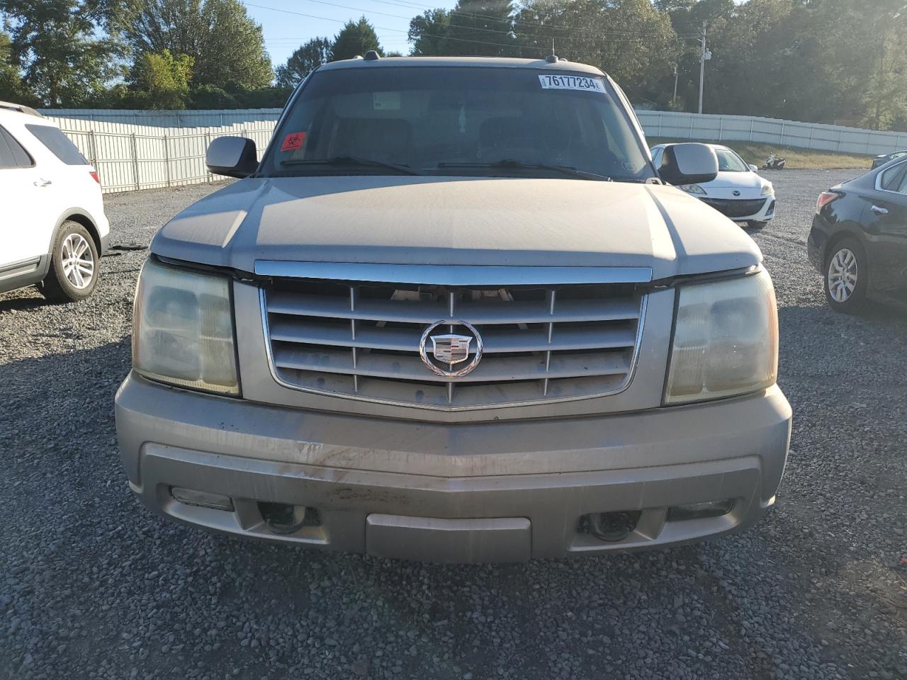 Lot #2993209439 2004 CADILLAC ESCALADE L