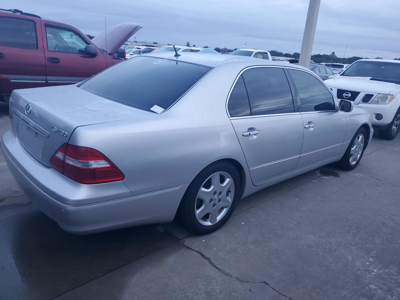 Lot #3029580070 2004 LEXUS LS 430