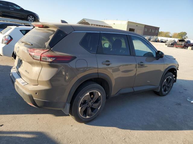 VIN JN8BT3BB7RW420188 2024 NISSAN ROGUE no.3