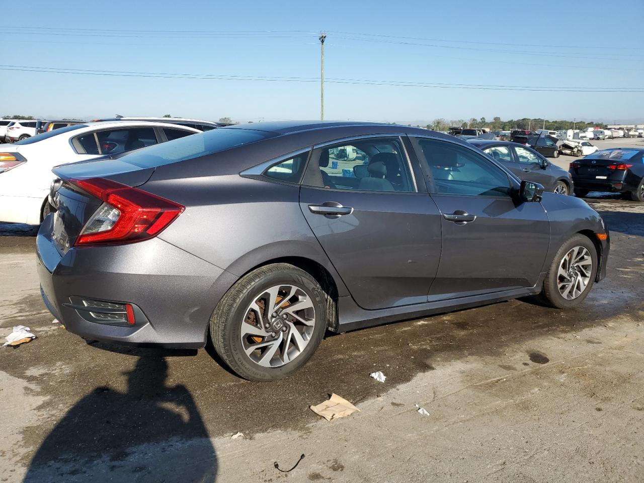 Lot #3045610634 2016 HONDA CIVIC EX