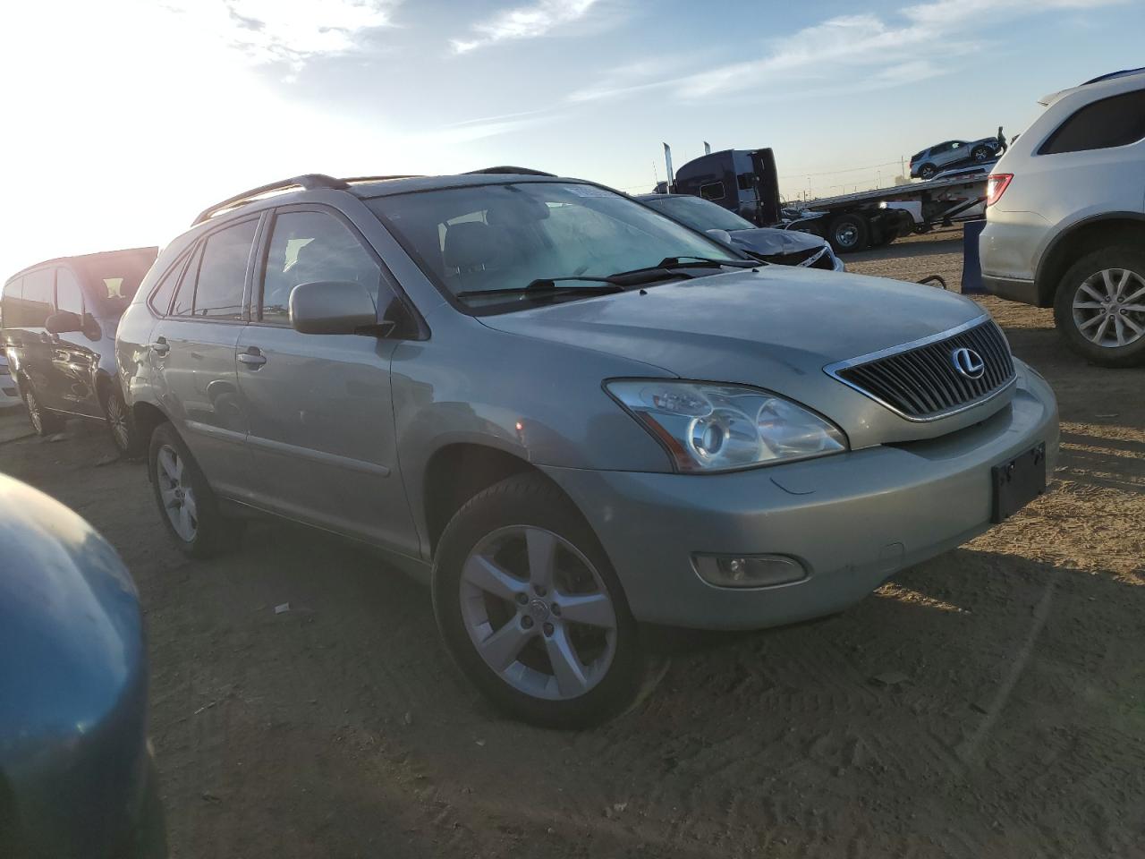 Lot #2928832559 2005 LEXUS RX 330