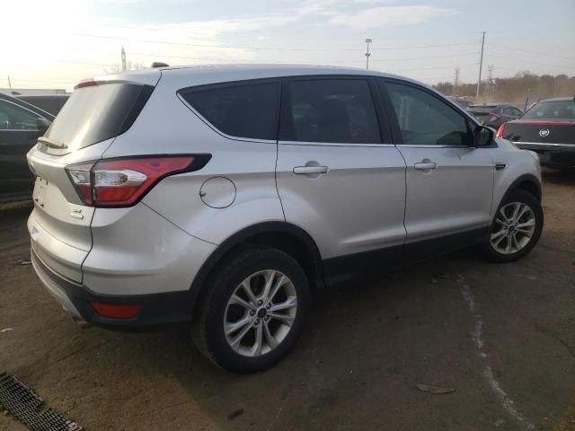 VIN 1FMCU0G98HUE32504 2017 FORD ESCAPE no.3