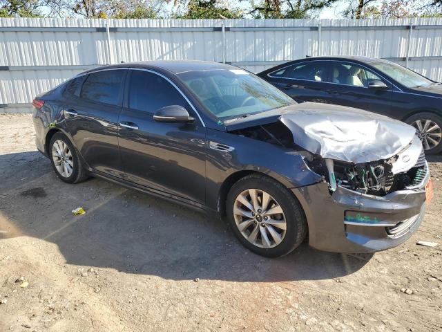 VIN 5XXGT4L32HG148082 2017 KIA Optima, LX no.4