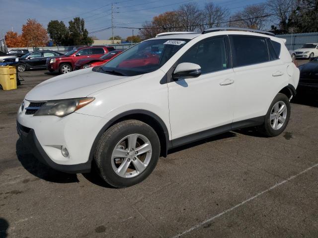 VIN JTMRFREV0DD001775 2013 Toyota RAV4, Xle no.1