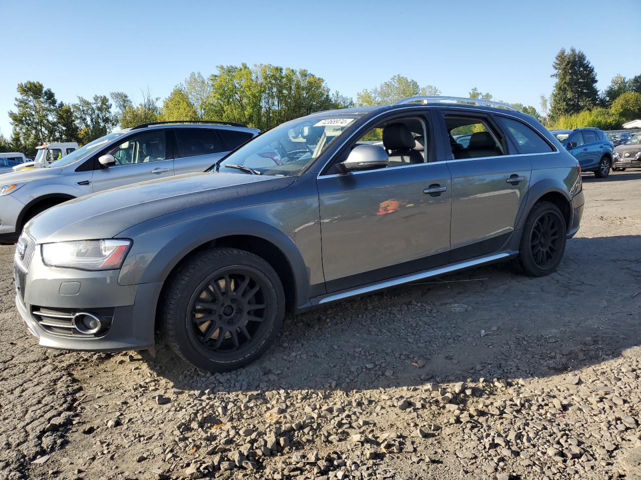 Audi A4 allroad 2013 Wagon Body Style