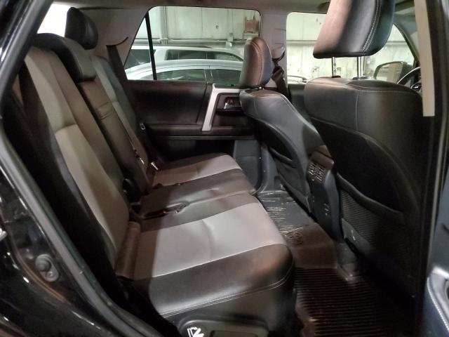 2019 TOYOTA 4RUNNER SR - JTEBU5JR0K5660094