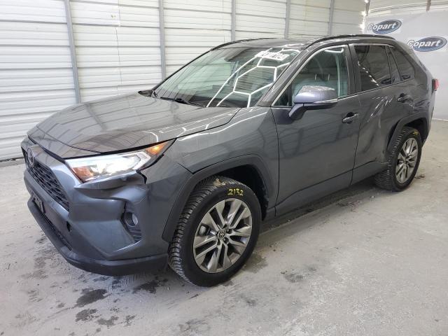 VIN 2T3A1RFV0MW207577 2021 Toyota RAV4, Xle Premium no.1