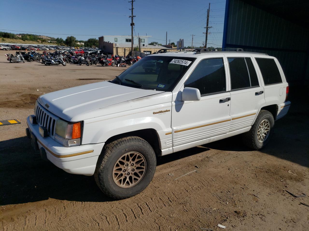  Salvage Jeep Grand Cherokee