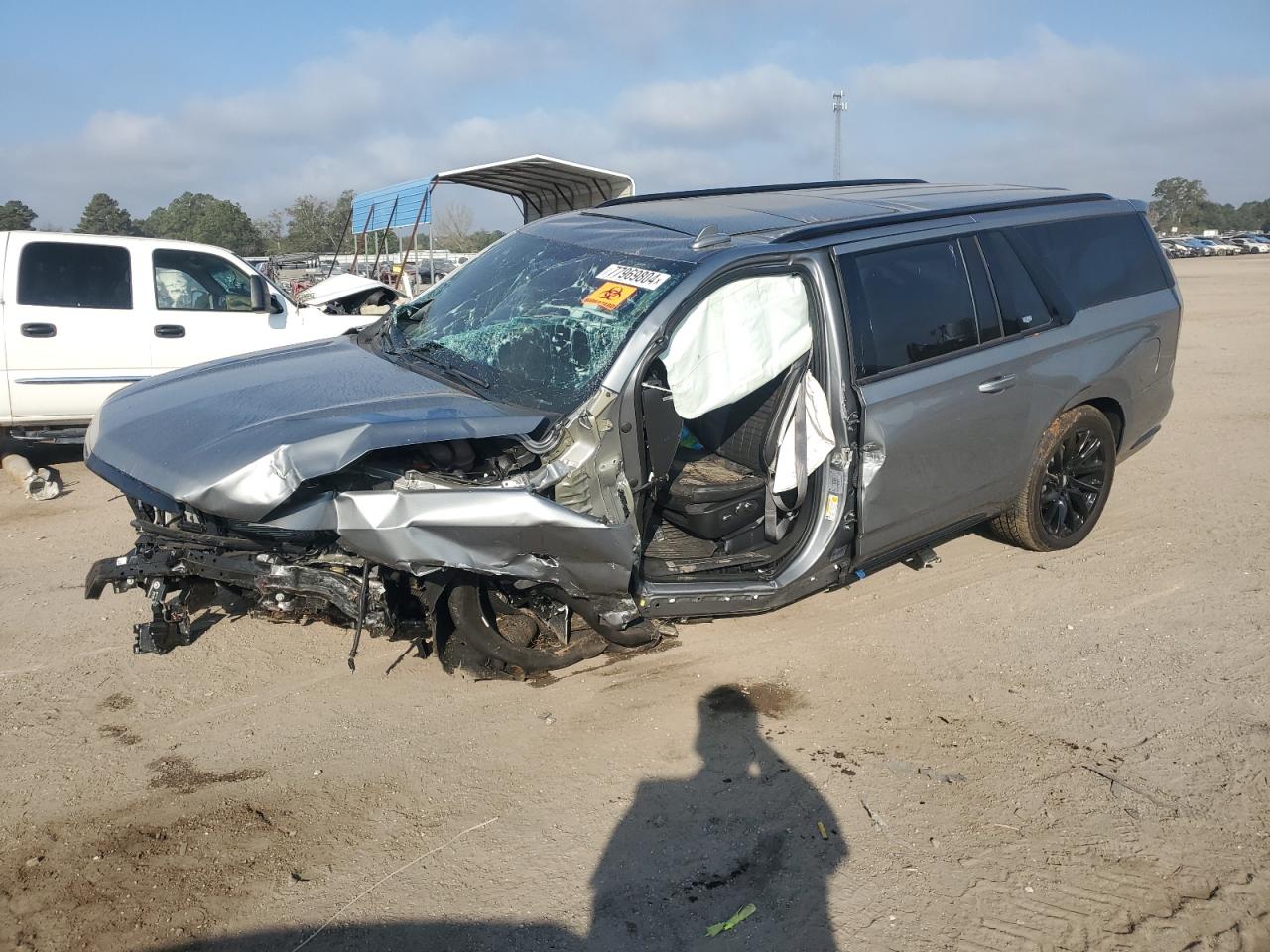  Salvage Cadillac Escalade