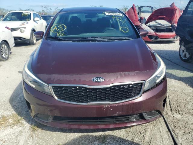 VIN 3KPFK4A77HE043440 2017 KIA Forte, LX no.5