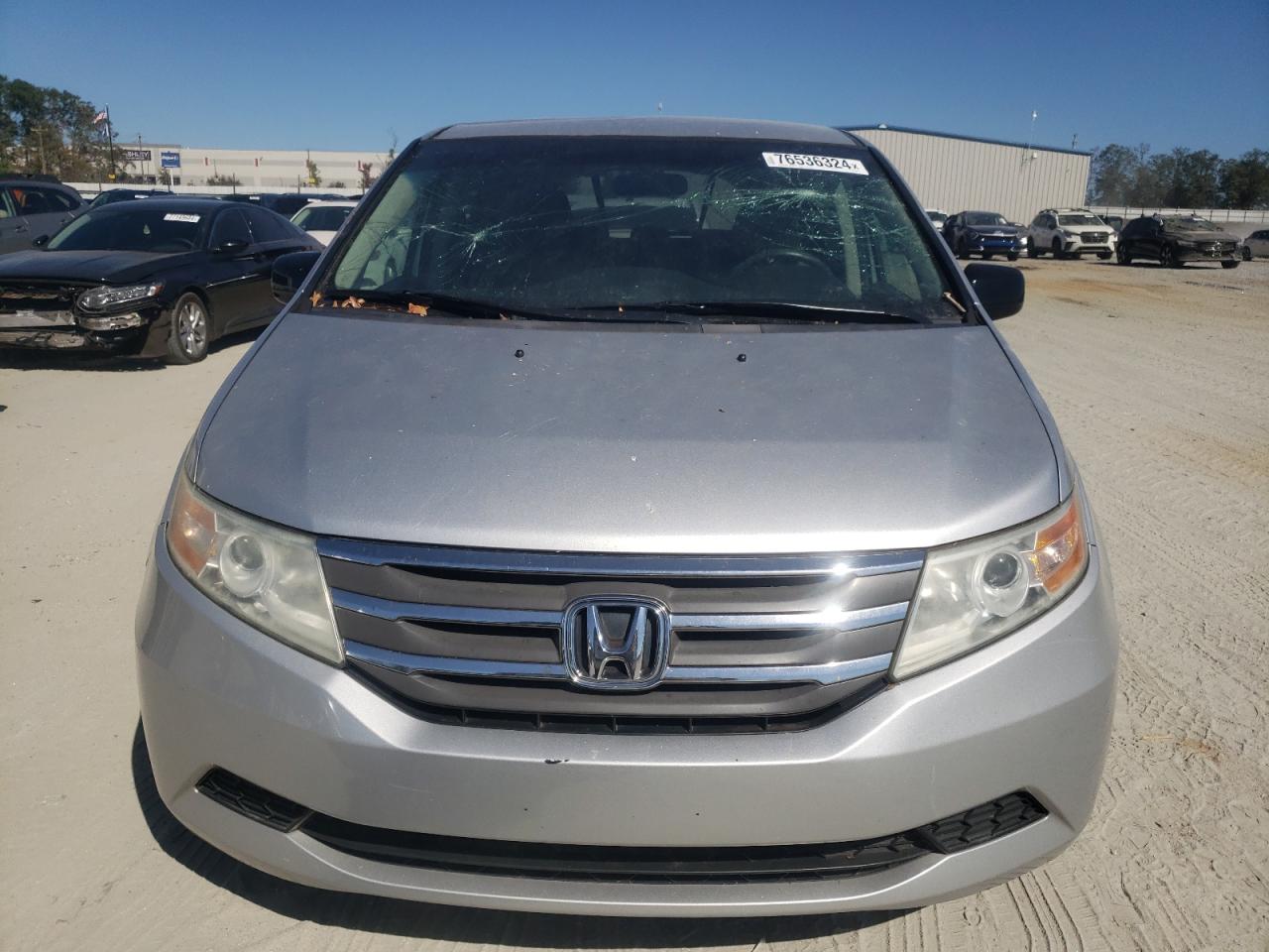 Lot #2919433434 2012 HONDA ODYSSEY EX