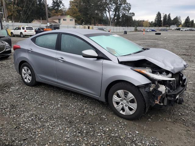 VIN 5NPDH4AE3GH771321 2016 Hyundai Elantra, SE no.4