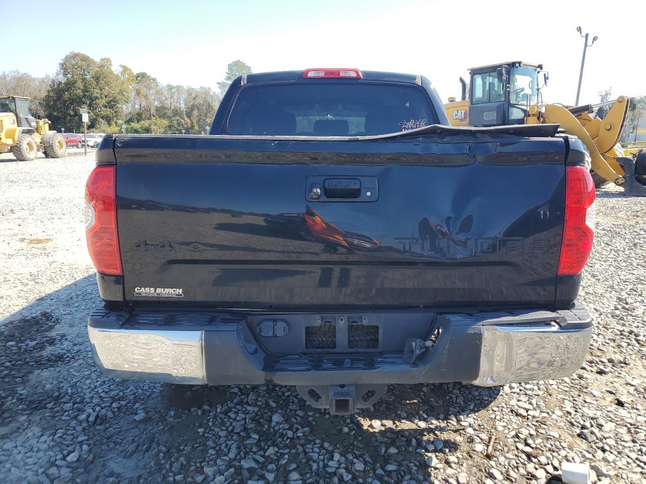 Lot #2974559471 2017 TOYOTA TUNDRA CRE