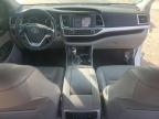 TOYOTA HIGHLANDER photo