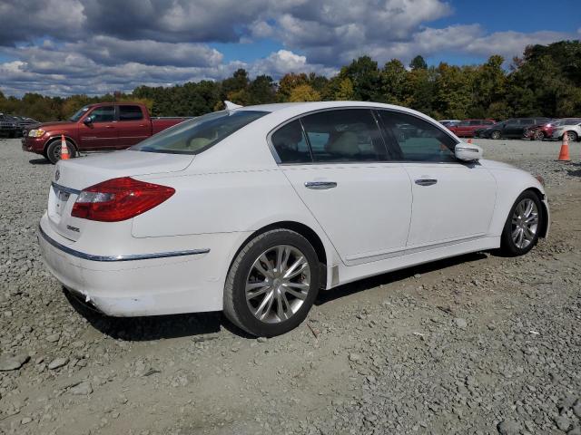 VIN KMHGC4DD1DU257575 2013 Hyundai Genesis, 3.8L no.3