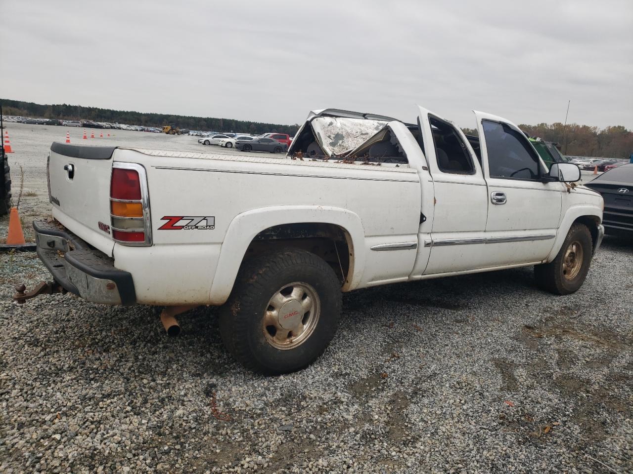 Lot #2959975287 2002 GMC NEW SIERRA