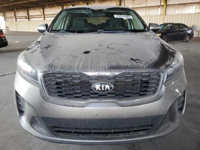 VIN 5XYPG4A5XKG454569 2019 KIA Sorento, LX no.5