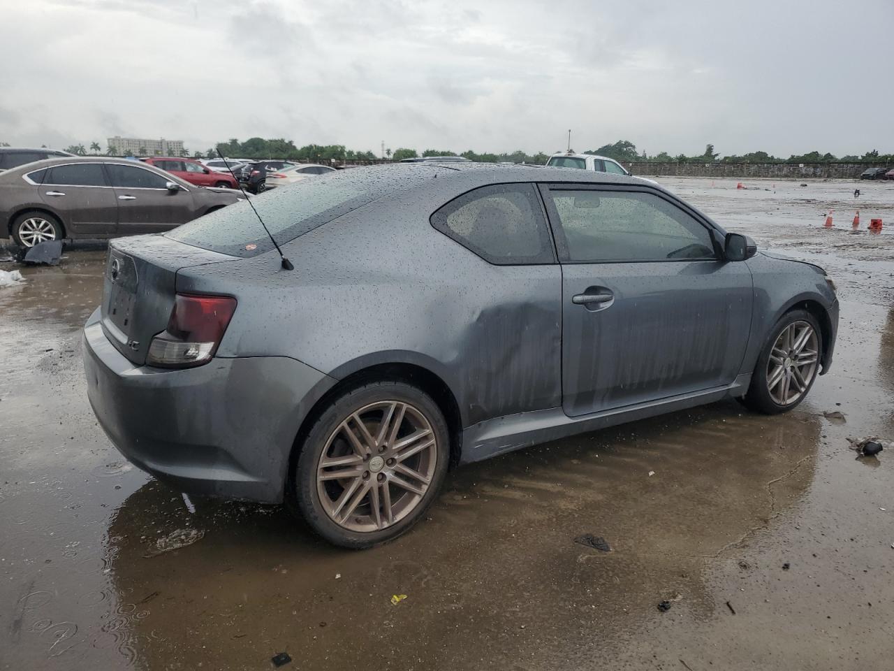 Lot #2890746613 2011 TOYOTA SCION TC