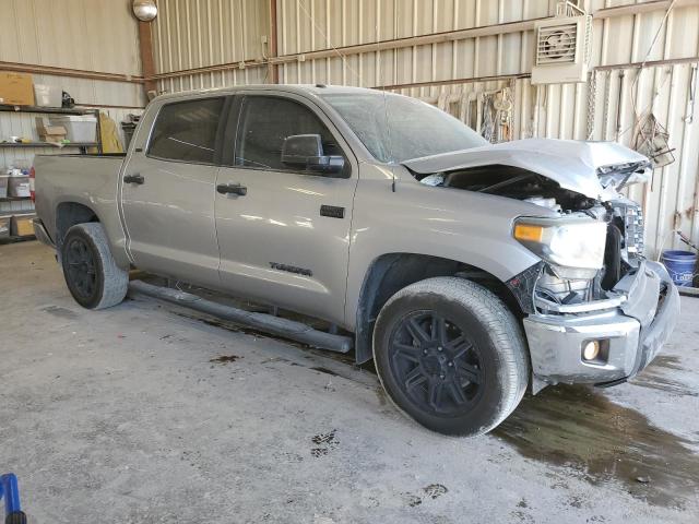 VIN 5TFDW5F13JX698321 2018 Toyota Tundra, Crewmax Sr5 no.4