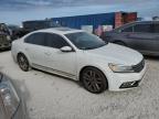 VOLKSWAGEN PASSAT SE photo