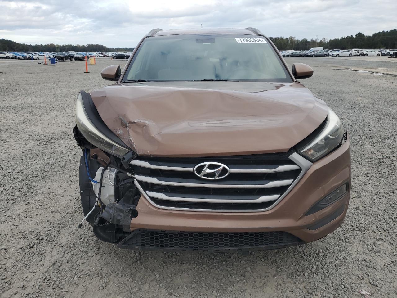 Lot #3024506358 2017 HYUNDAI TUCSON LIM