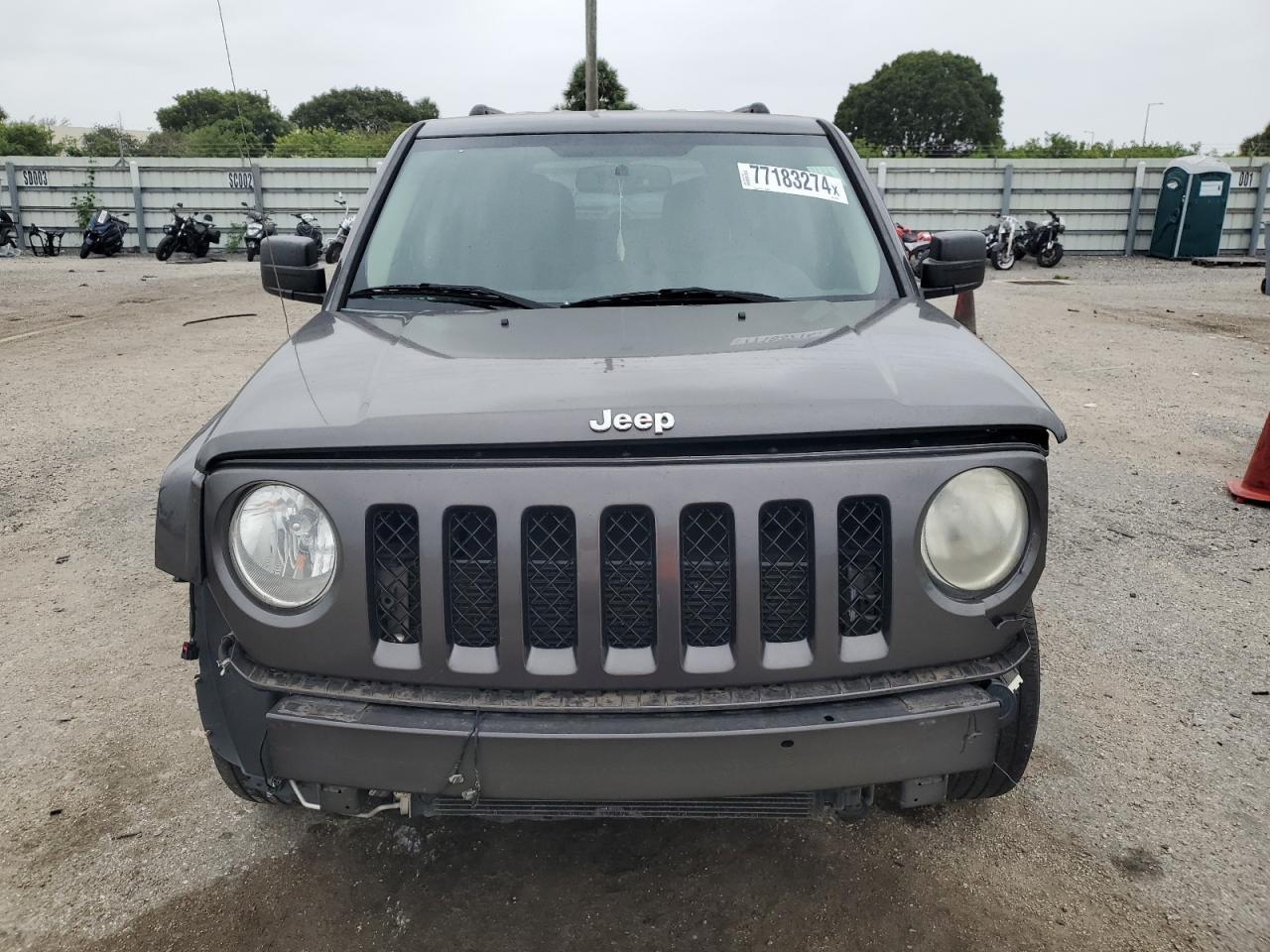 Lot #2919000561 2016 JEEP PATRIOT SP