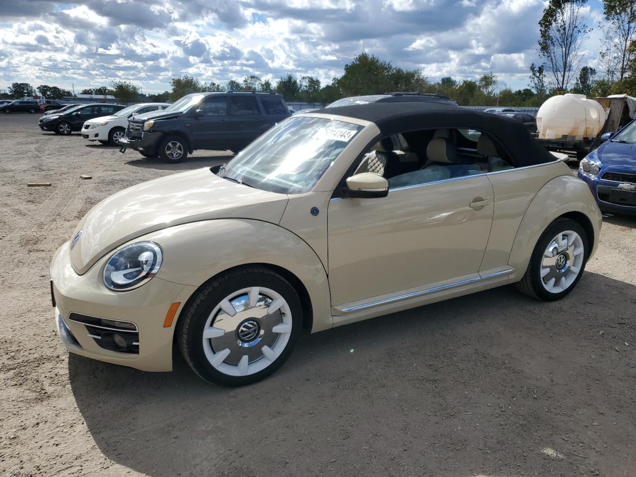 VOLKSWAGEN BEETLE S