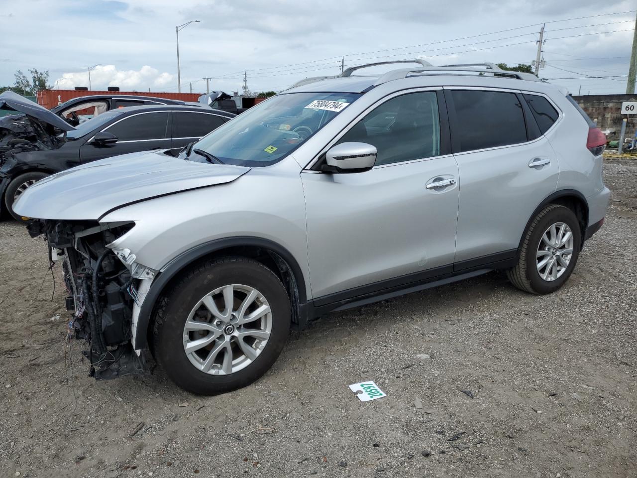  Salvage Nissan Rogue