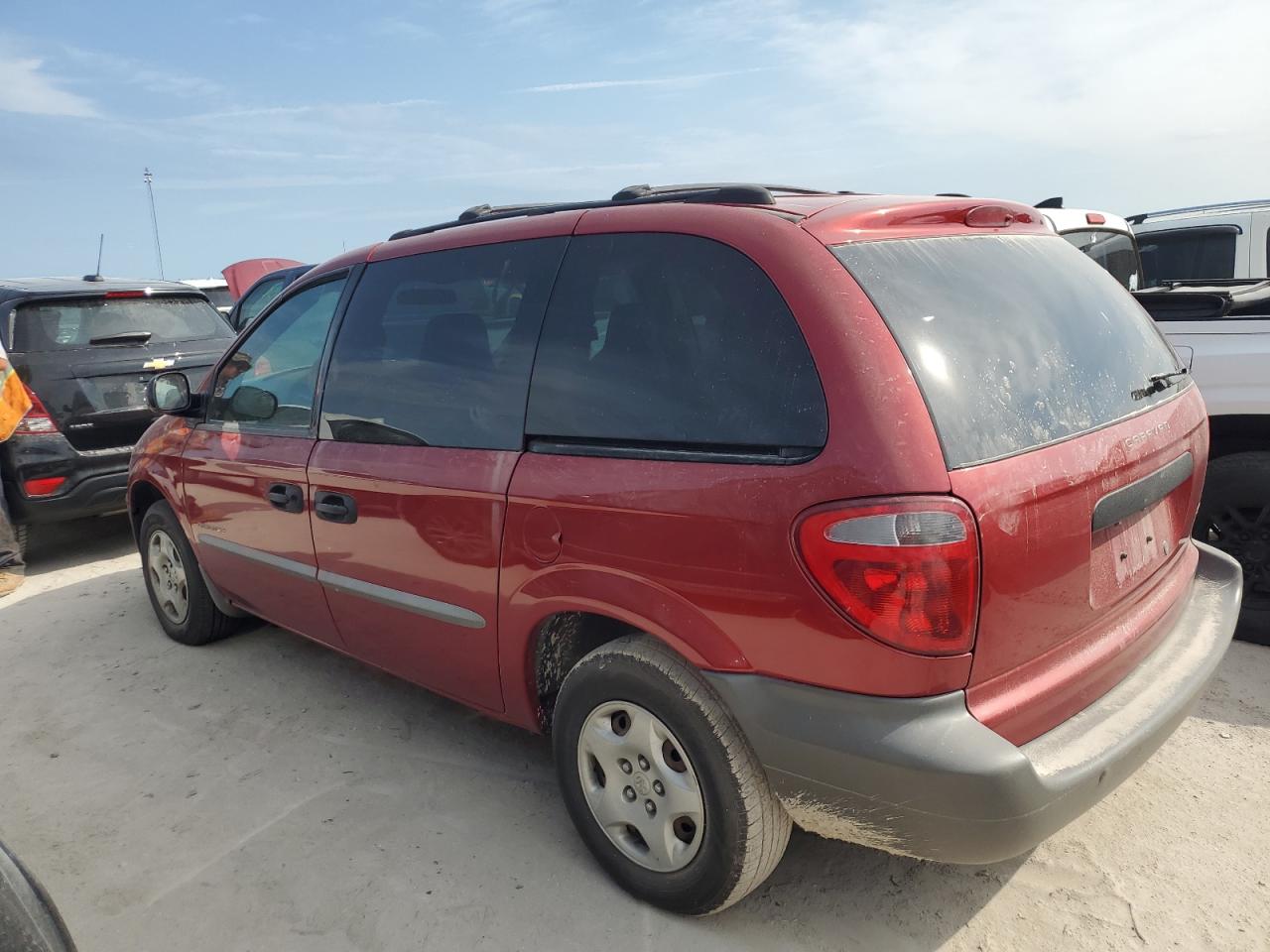 Lot #3008705117 2001 DODGE CARAVAN SE