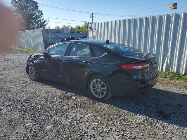 VIN 3FA6P0LU0KR157170 2019 Ford Fusion, SE no.2