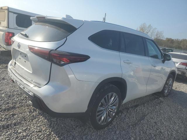 2024 TOYOTA HIGHLANDER - 5TDKDRAH0RS545129