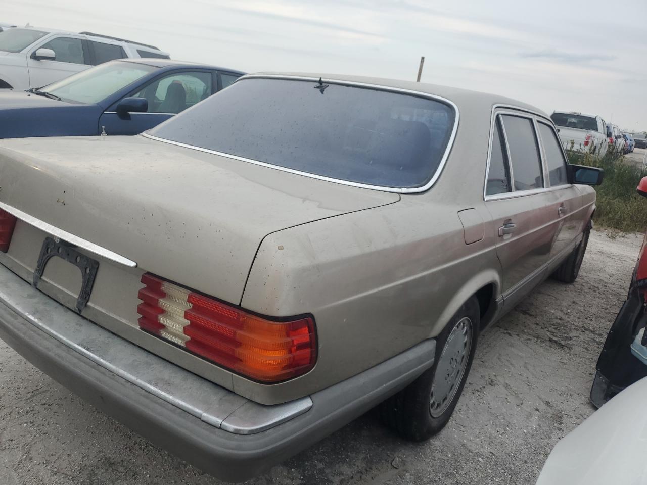 Lot #3028505953 1989 MERCEDES-BENZ 560 SEL