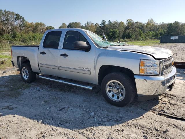 VIN 3GCPCREA1DG190646 2013 Chevrolet Silverado, C15... no.4